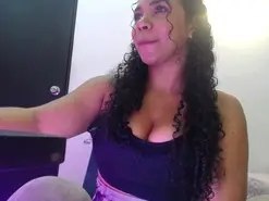 Amateur Free Porn Cam of Amymartin