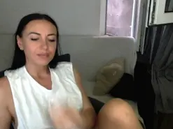 Amateur Free Live Porn of Carlalicious
