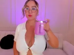 Amateur Live Sex Cam of NovaSinclair