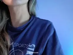 Amateur Live Porn of carol_blonde