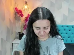 Amateur Live Porn of EmilyBuu
