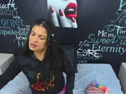 Amateur Free Live Porn of HornyRouse
