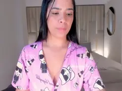 Amateur Sex Chat of LucyCarter