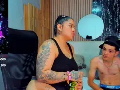 Amateur Live Sex of CoupleNextDoorX