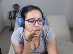 Amateur Free Live Porn of Moon_woman