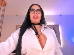 Amateur Live Sex Cam of LeahLombardi