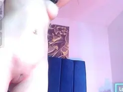 Amateur Adult Webcam of Lucy_wish1