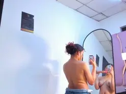 Amateur Live Porn of Zafiroo_69