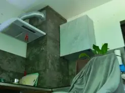 Amateur Sex Cam of NaughtyMom