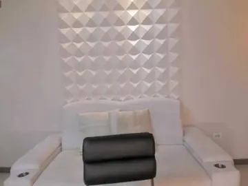 Bongacams Live Porn of AlinaKravitz