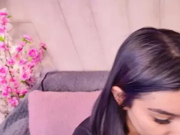 Bongacams Adult Webcam of Alyssa-Ray