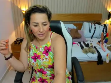 Bongacams Adult Webcams of luciana-ballesteros