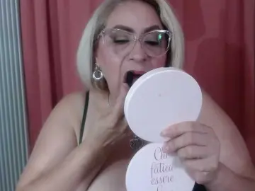 Bongacams Live Porn of Elena-xx