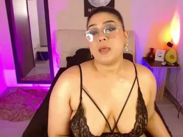 Bongacams Live Porn of AlexaHart