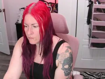 Bongacams Watch Live Sex Cams of gennyrock