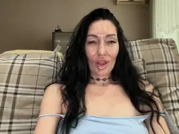 Bongacams Best Webcam of KorolevaQween000