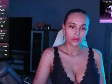 Bongacams Best live sex cam show of QWEENII