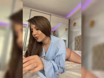 Bongacams Live Sex Cam of Evangelinea