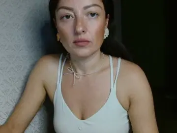 Bongacams Live Sex of HoneyMuse