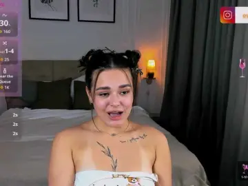 Bongacams Sex Cam of EvaRaider