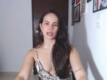 Bongacams Free Porn Cam of amarantasweet