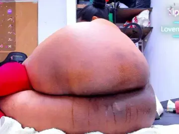 Bongacams Sex Cam of PrincesHorny69