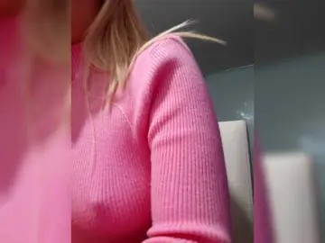 Bongacams Watch Live Sex Cams of LittleSammy