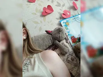 Bongacams Nude Webcam of Alenushka888