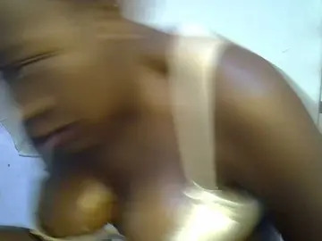 Bongacams Free Porn Cam of Honey-drop