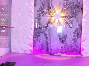 Bongacams Free Porn Cam of playful-violet