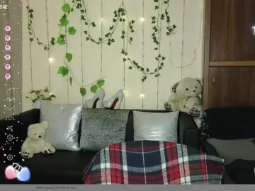 Bongacams Nude Webcam of Aliciaredluv