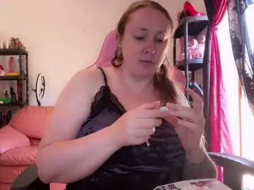 Bongacams Live Sex Cam of NylonQueen
