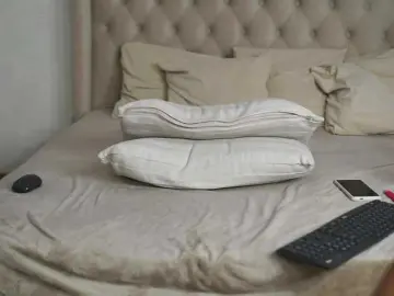 Bongacams Watch Live Sex Cams of AprilHadid