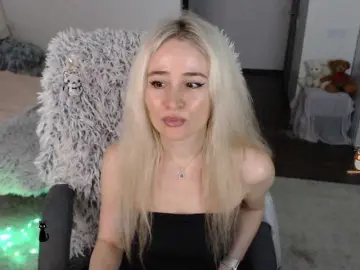 Bongacams Live Sex Cam of xyliganka777