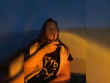Bongacams Best live sex cam show of Alisasqrl
