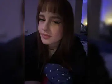 Bongacams Adult Webcam of L0lly-D0lly