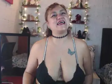 Bongacams Watch Live Sex Cams of missrosariostepmoan