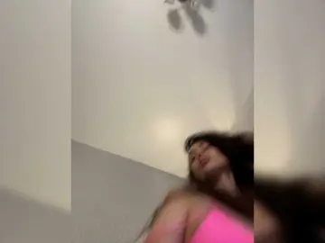 Bongacams Watch Live Sex Cams of sochnayaaa