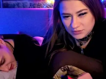 Bongacams Live Sex Cam of 2Laski2
