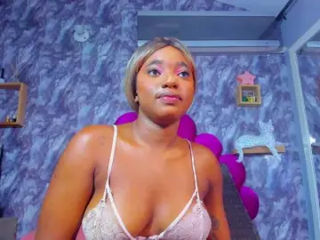 Bongacams Watch Live Sex Cams of EMMAPARIS