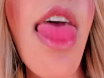 Bongacams Free Live Porn of MelissaMoore