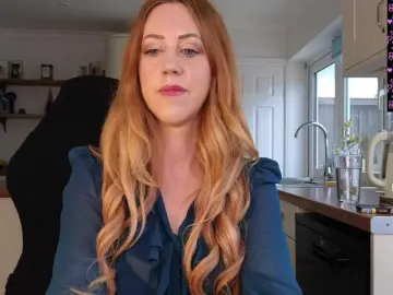 Bongacams Best live sex cam show of stripmequick