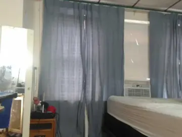 Bongacams Sex Cam of AnalTaxi