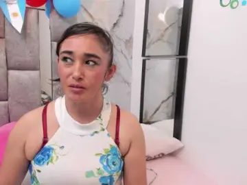 Bongacams Free Porn Cam of charlotte-111