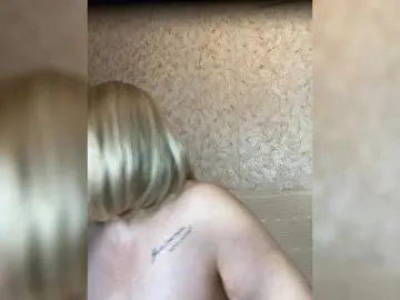 Bongacams Nude Webcam of SVETIKBOMBOCHKA