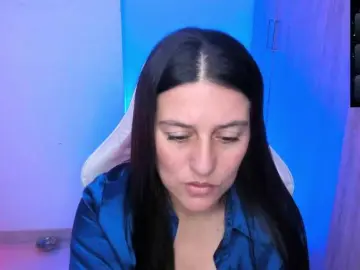 Bongacams Nude Webcam of Saskyaajohnson