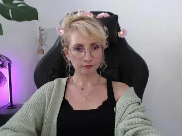Bongacams Free Live Porn of CinderellaMoon