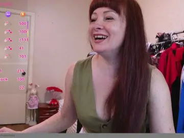 Bongacams Live Porn of Flirt-Red