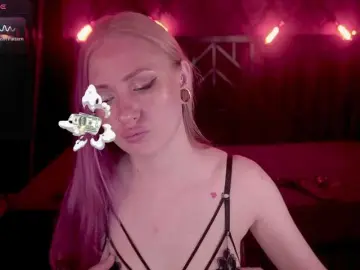 Bongacams Adult Video Chat of DramaQuenns