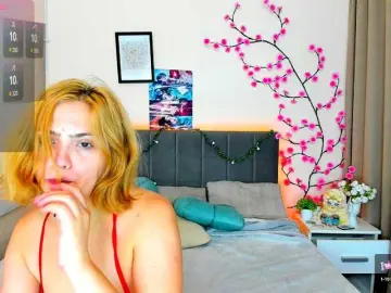 Bongacams Live Sex Cam of DellaRowwe